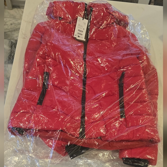 Bogner Fire and Ice Saelly ski Jacket Red Bogner Red Ski Jacket - Picture 6 of 6
